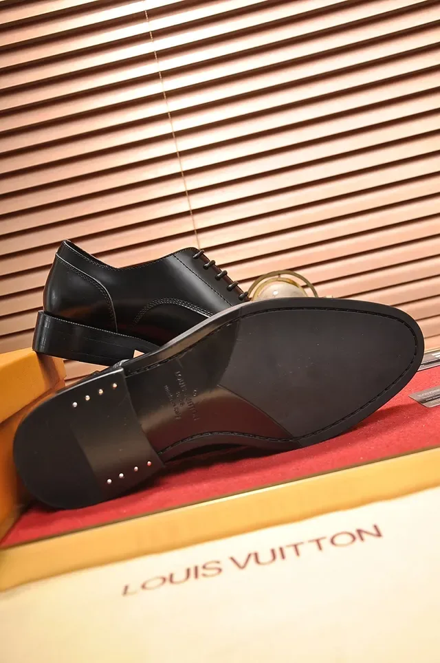 Louis Vuitton Black Polished Leather Cap Toe Oxford Shoes 3