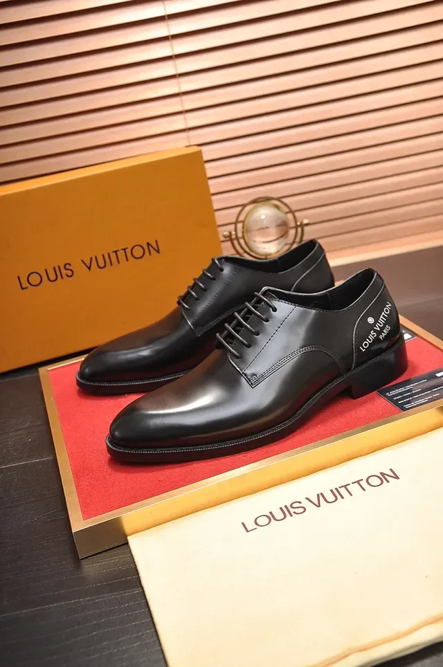 Louis Vuitton Black Polished Leather Cap Toe Oxford Shoes 4