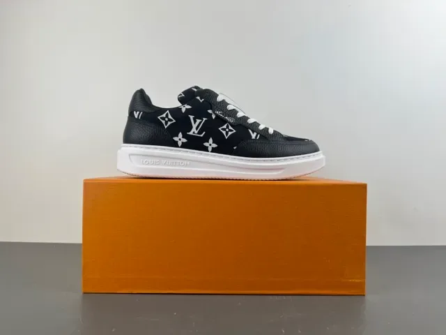 Louis Vuitton Black White Monogram Canvas Pebbled Leather Accents Lifestyle Sneakers 14