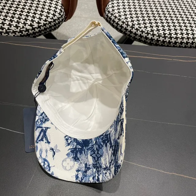 Louis Vuitton Blue and White Printed Baseball Cap 10