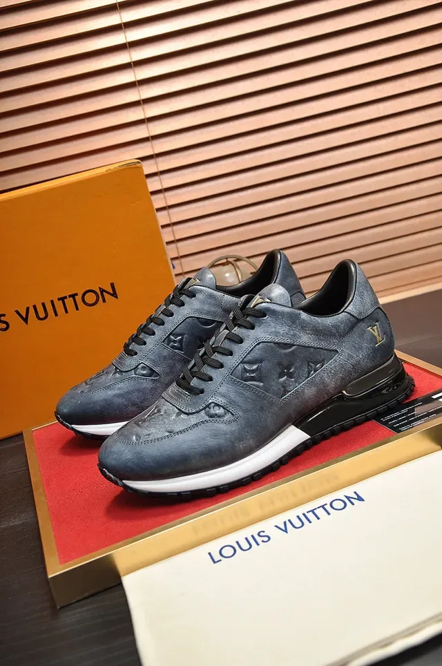 路易威登 蓝色 黑色 印花 纹理鞋面 金色 LV 标识 生活方式 运动鞋 7