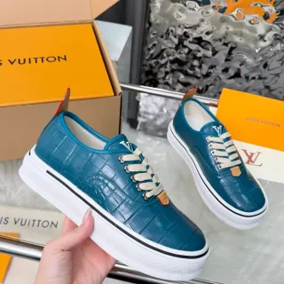 Louis Vuitton Sneakers Lifestyle Cuero Embossé Crocodile Azul y Blanco Suela Plataforma