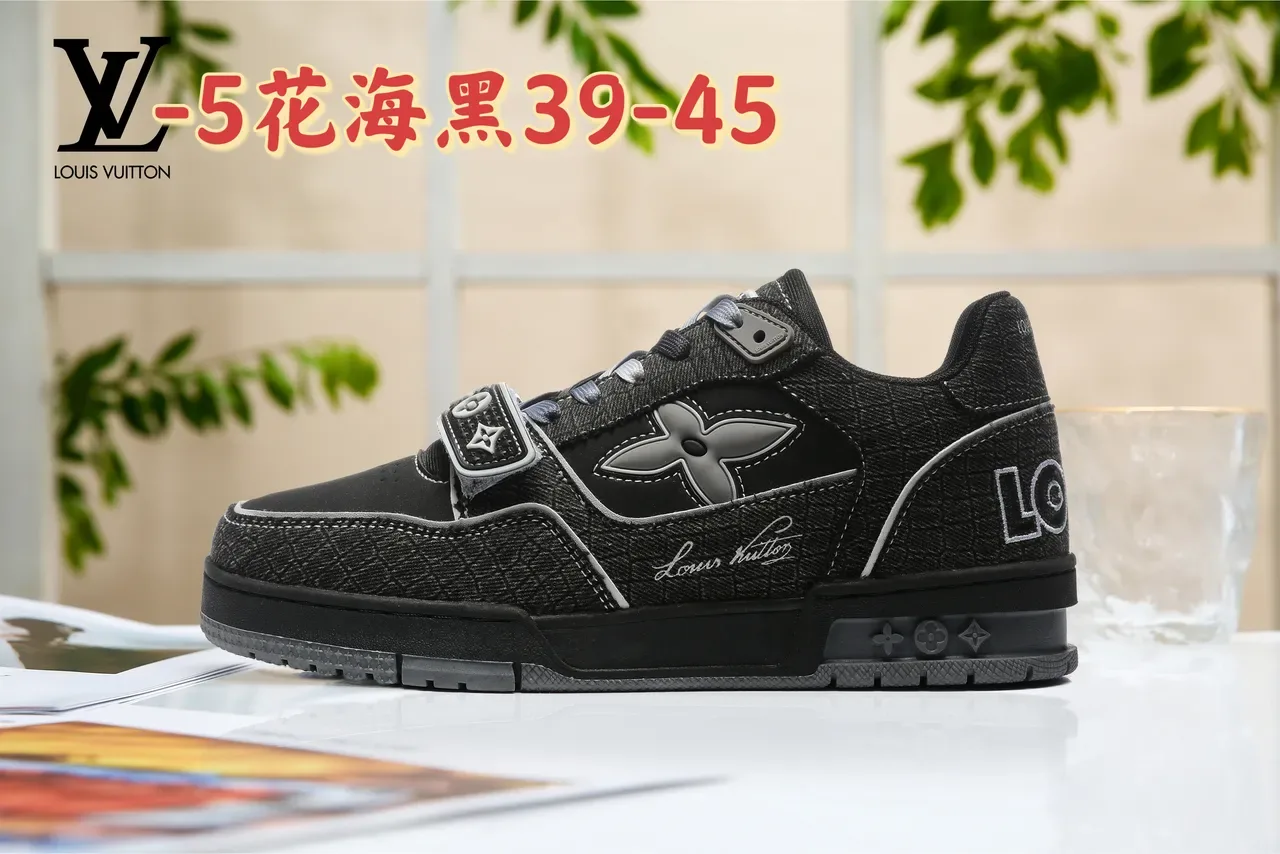Louis Vuitton Blue White Low-Top Monogrammed Textile Lifestyle Sneakers 9