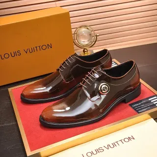Louis Vuitton भूरी पेंटेंट लेदर कैप टू ऑक्सफोर्ड जूते