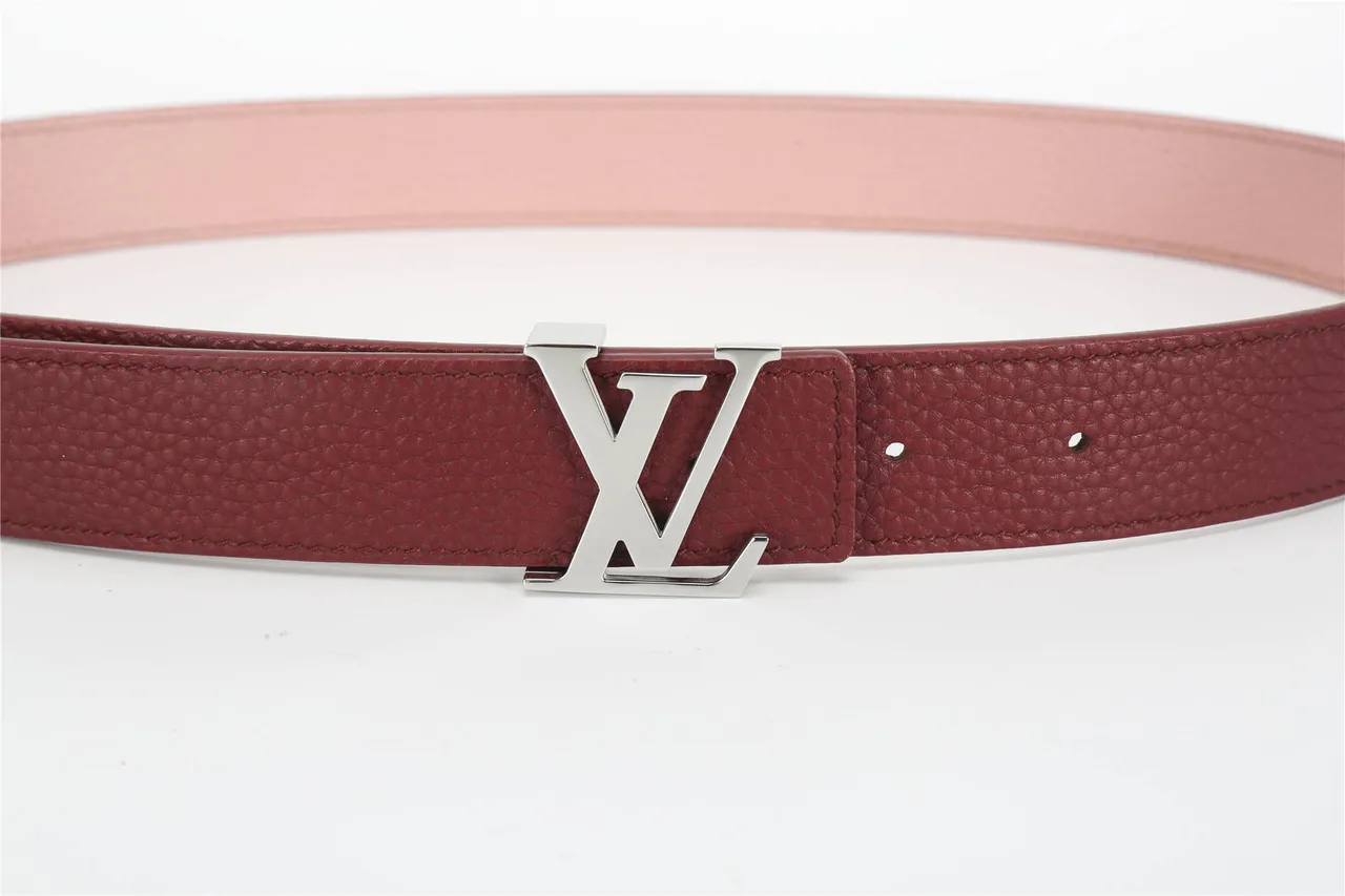 Louis Vuitton বার্গান্ডি বেইজ দানাযুক্ত আন্তঃসংযুক্ত এলভি বাকেল চামড়ার বেল্ট 6