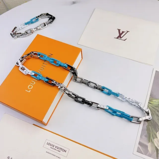路易威登 Chain Reaction 蓝白树脂链条项链 9