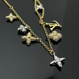 Collar Louis Vuitton Flower Collection Multi-Charm Pavé Crystal Oro y Plata
