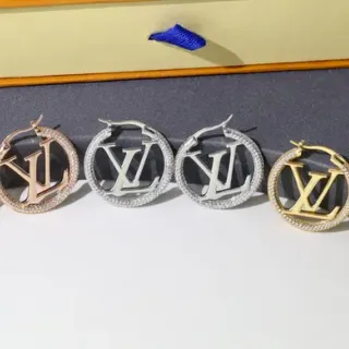 Louis Vuitton Aros de Oro y Plata Monogram-Cutout Pavé-Crystal