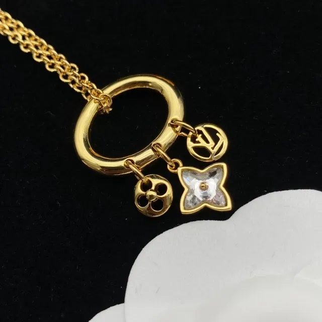 لويس فتون أقراط ذهبية شفافة بـ charm معلقة 2