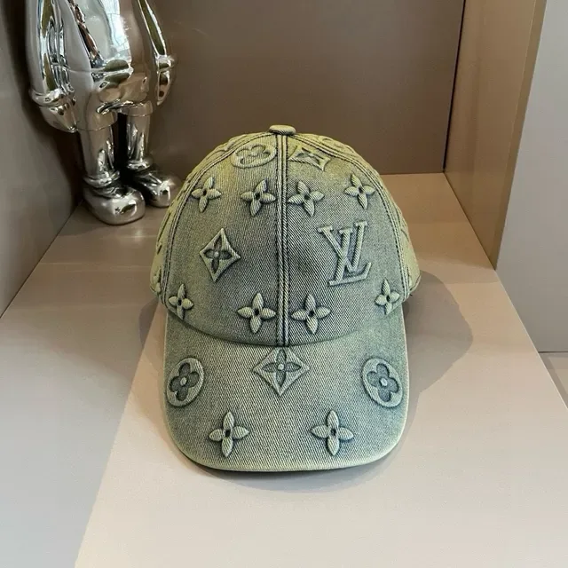 Louis Vuitton Gray Beige Monogrammed Denim Structured Six-Panel Baseball Cap 8