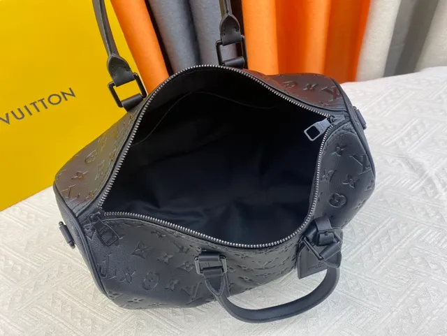 Louis Vuitton Keepall Boston काली एम्बॉस्ड मोनोग्राम चमड़े की डफल बैग 6