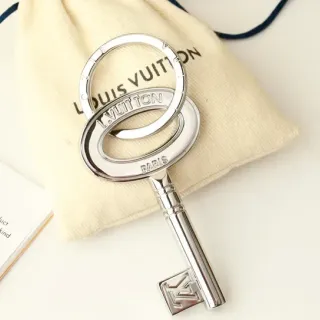 Louis Vuitton Key Holder Silver-Tone Metal Jewelry