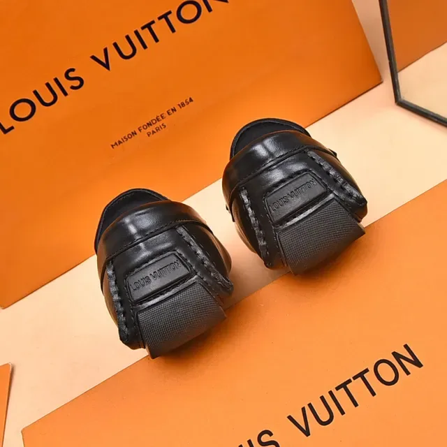 Louis Vuitton Mocassins Preto e Cinza Damier Check Tela Slip-On 2