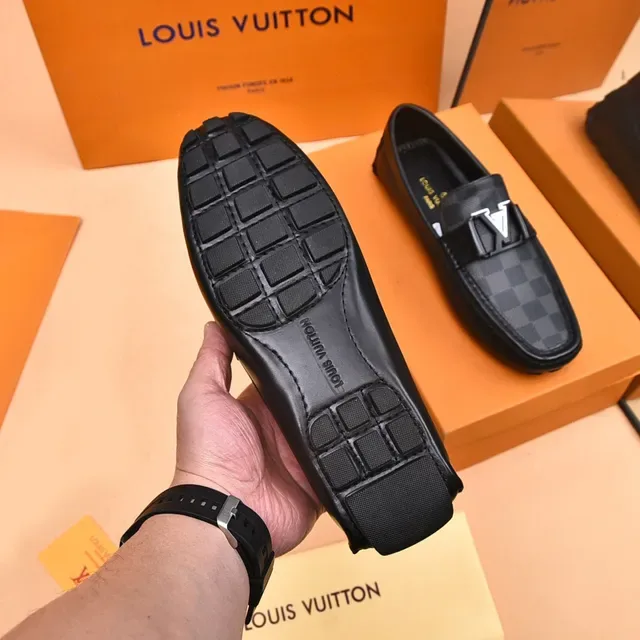 Louis Vuitton Mocassins Preto e Cinza Damier Check Tela Slip-On 4