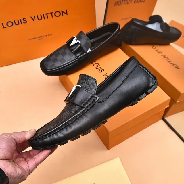 Louis Vuitton Mocassins Preto e Cinza Damier Check Tela Slip-On 7