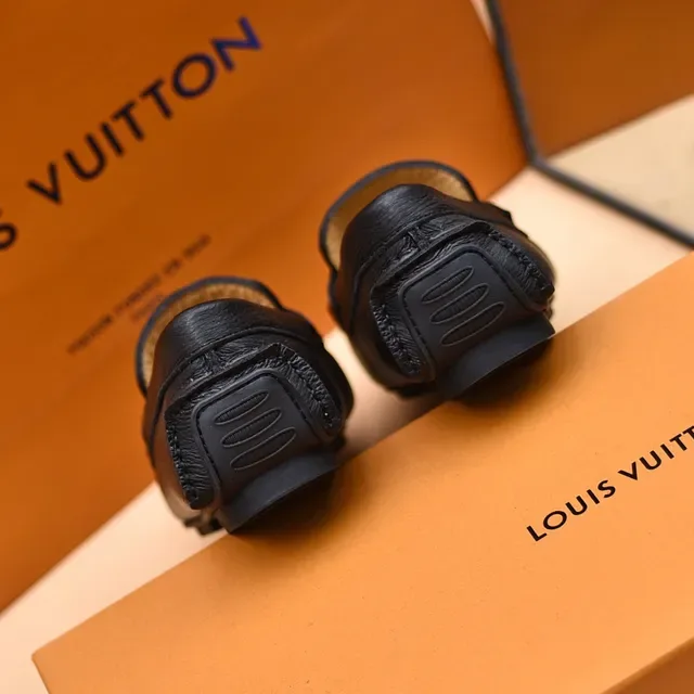 Louis Vuitton Loafer Noir Or Cuir Pébblé Boucle LV 3