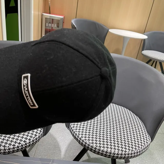 Louis Vuitton boné de beisebol de lã com patch de logo 5