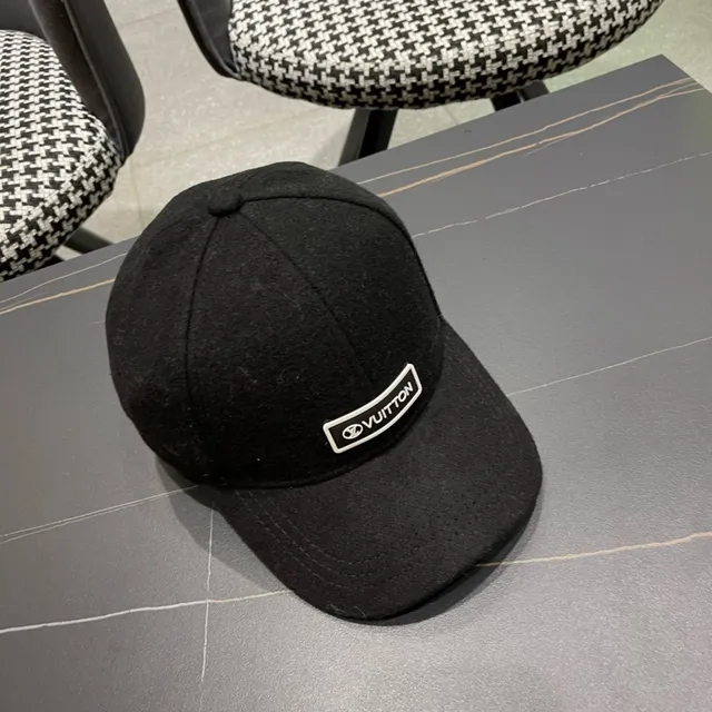 Louis Vuitton boné de beisebol de lã com patch de logo 7