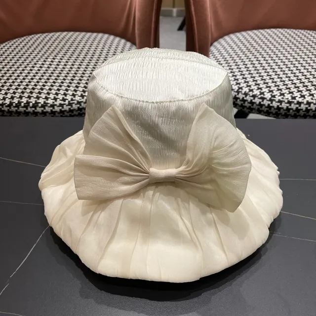 Louis Vuitton Logo Plaque Pleated Ruffled Bucket Hat 7