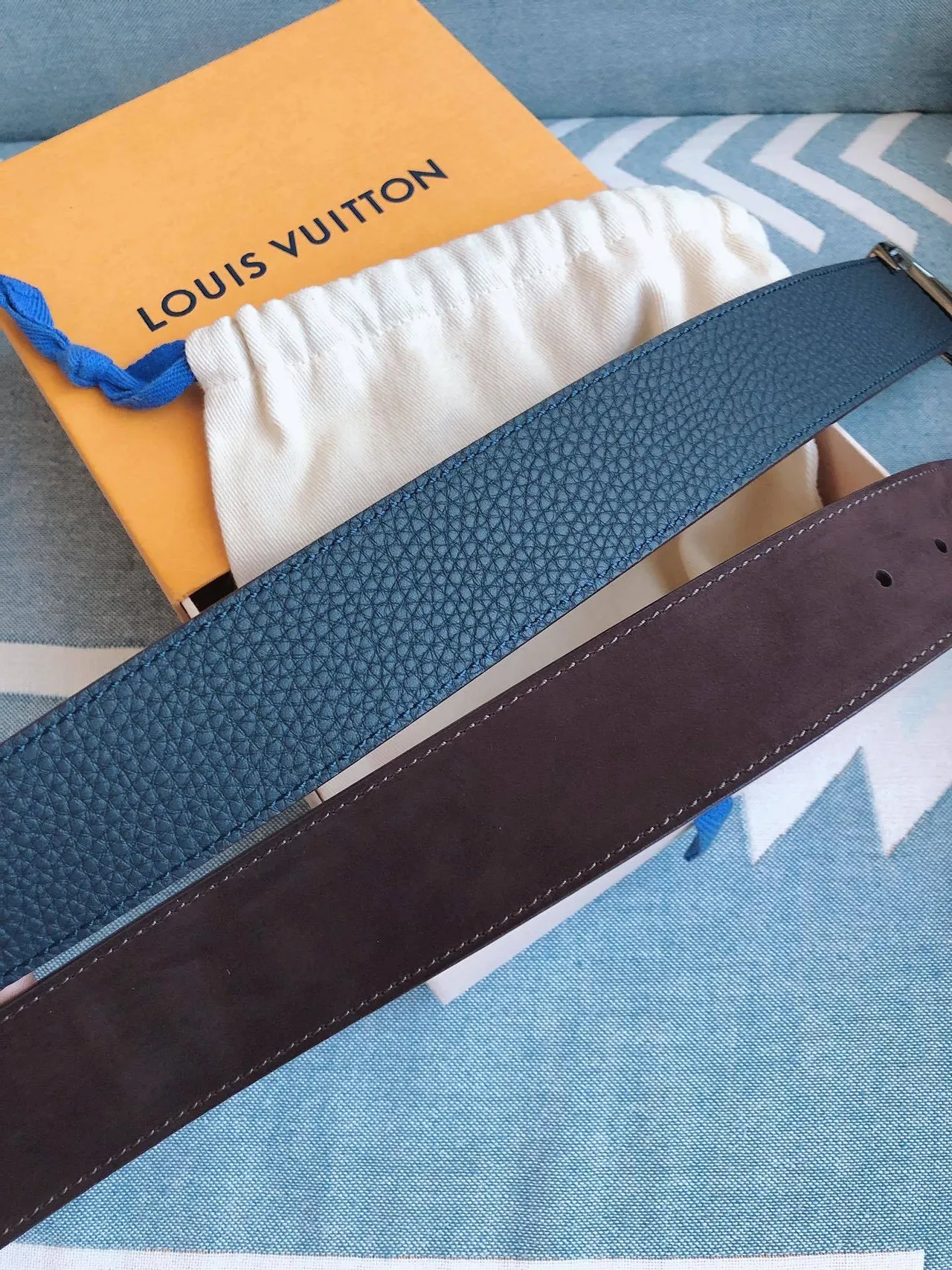 Louis Vuitton LV Belt Navy Blue Pebbled Leather Belt 2