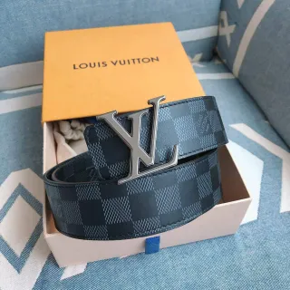 Louis Vuitton LV Cinturón Twist Damier Graphite de Cuero