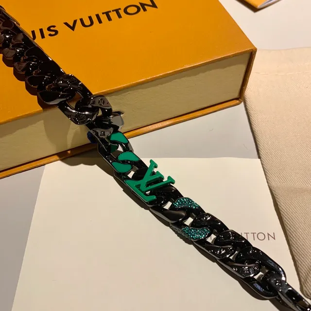 Louis Vuitton LV Chain Bracelet Black Green Chunky Curb-Link Enamel Monogram Bracelet 3