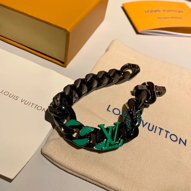 Louis Vuitton LV Chain Bracelet Black Green Chunky Curb-Link Enamel Monogram Bracelet 4
