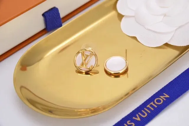 Louis Vuitton LV Circle Monogram Gold-Tone Stud Earrings 4