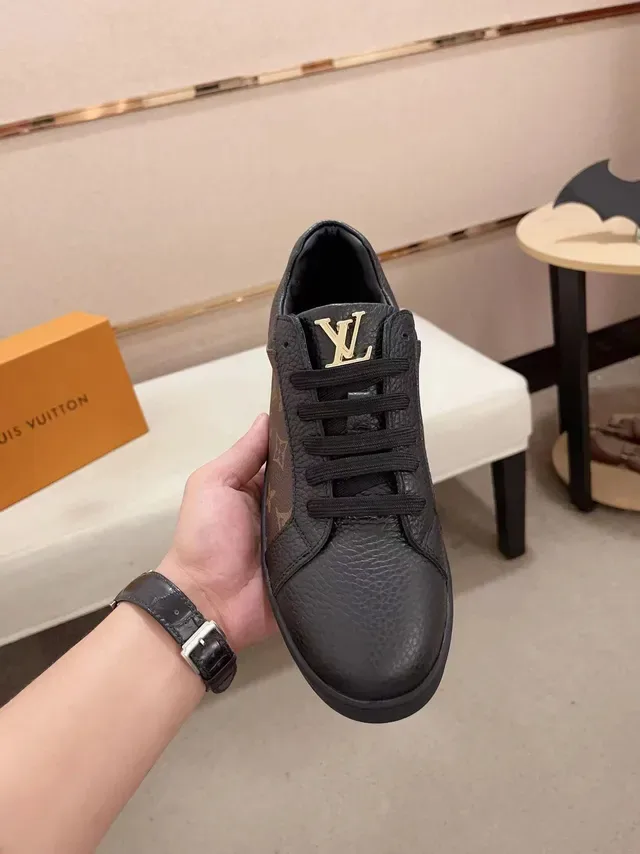 लुई विटन LV Trainer काला भूरा मोनोग्राम कैनवास लेदर ओवरले लाइफस्टाइल स्नीकर 2