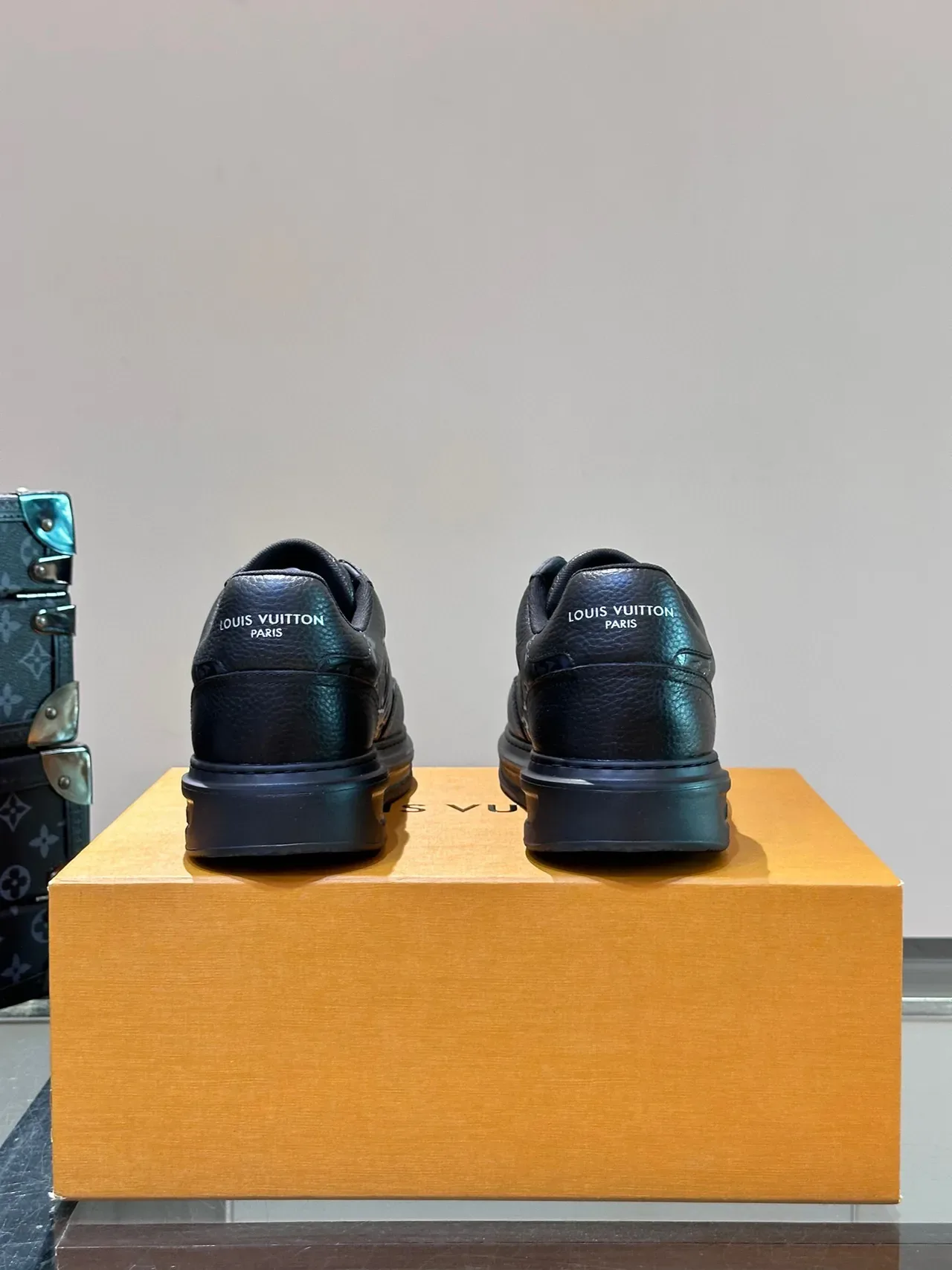 Louis Vuitton LV Trainer Black Monogram Leather Cursive Signature Detail Lifestyle Sneakers 8