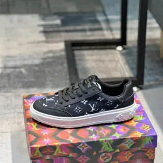 Louis Vuitton LV Trainer Noir Blanc Monogram-Printed Maille Et Cuir Supérieur Semelle Plateforme Sneakers Lifestyle