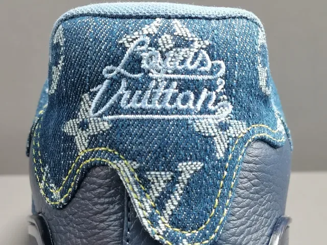 Louis Vuitton LV Trainer Sneakers Lifestyle Bleu Marine Monogrammé Hybride Denim-Cuir Sculpté Multi-Tons Semelle Milieu Style de Vie 7