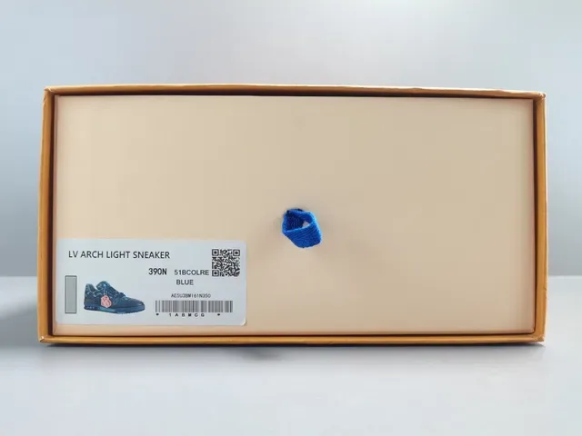 Louis Vuitton LV Trainer Sneakers Lifestyle Bleu Marine Monogrammé Hybride Denim-Cuir Sculpté Multi-Tons Semelle Milieu Style de Vie 17