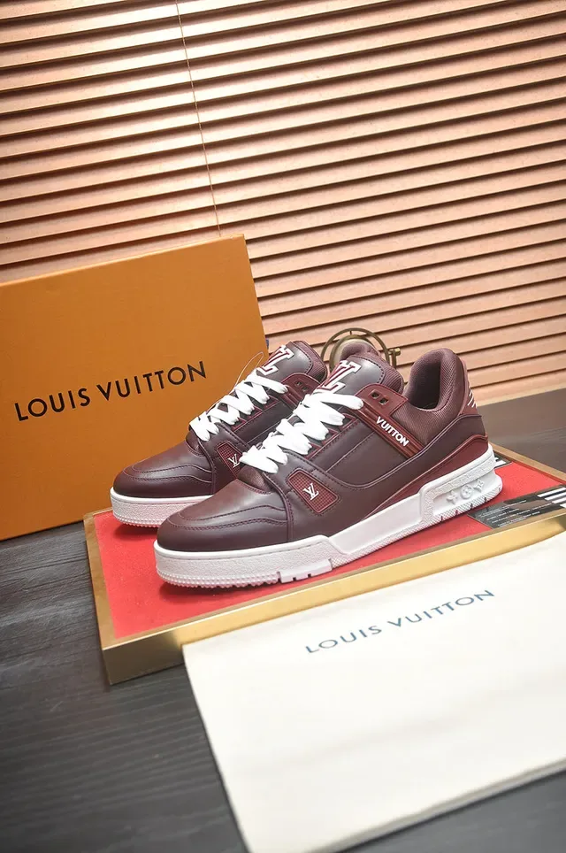 Louis Vuitton LV Trainer Borgoña Blanco Cuero Superior Suela Media Gruesa Lifestyle Sneakers 4