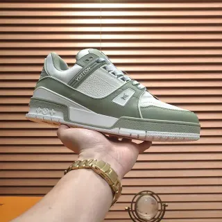 Louis Vuitton LV Trainer Verde Blanco Suela con Capas Paneles de Cuero Texturizados Zapatillas Lifestyle