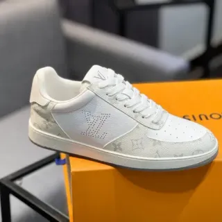 Louis Vuitton LV Trainer Blancos Grises Cuero Monogram Detalle Logo Perforado Lifestyle Sneakers