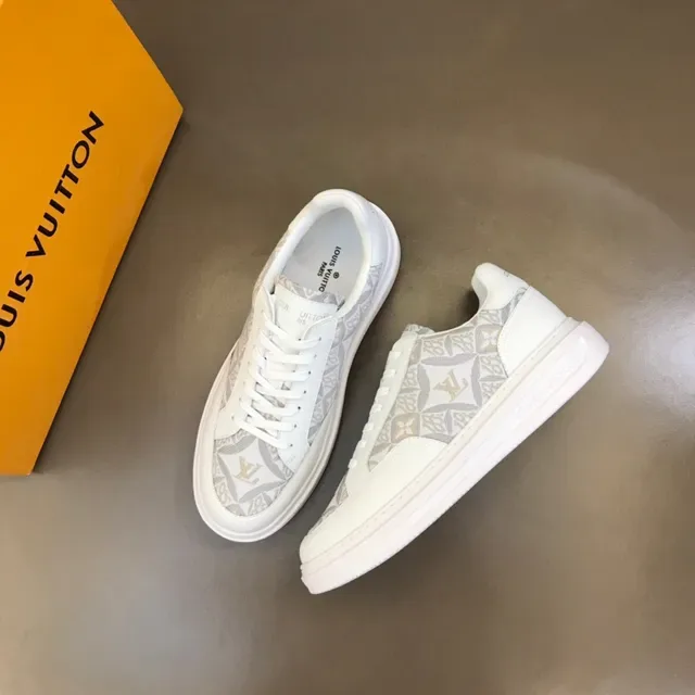 路易威登 LV 训练鞋 白色灰色 印花侧面板 光滑皮革覆盖 生活方式运动鞋 9