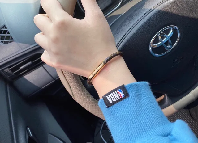 Louis Vuitton Monogram Bracelet Brown Gold Leather Cylindrical Clasp Bracelet 5