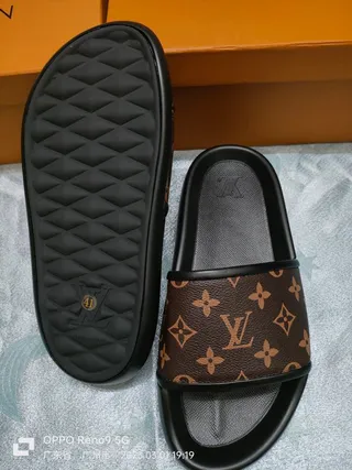 Louis Vuitton Monograma Lona Slides 6