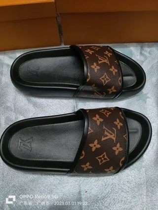 Louis Vuitton Monograma Lona Slides 7