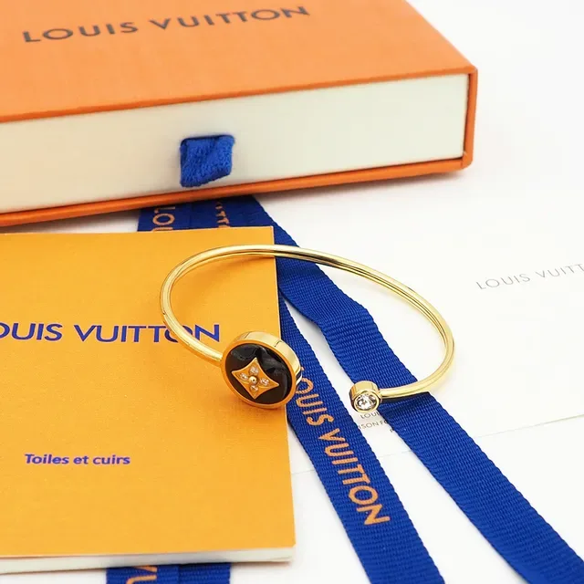 Louis Vuitton Monogram Enamel Disc Bangle Bracelets 2
