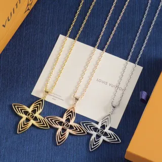 Colar com pingente floral Louis Vuitton Monogram ouro e prata com camadas