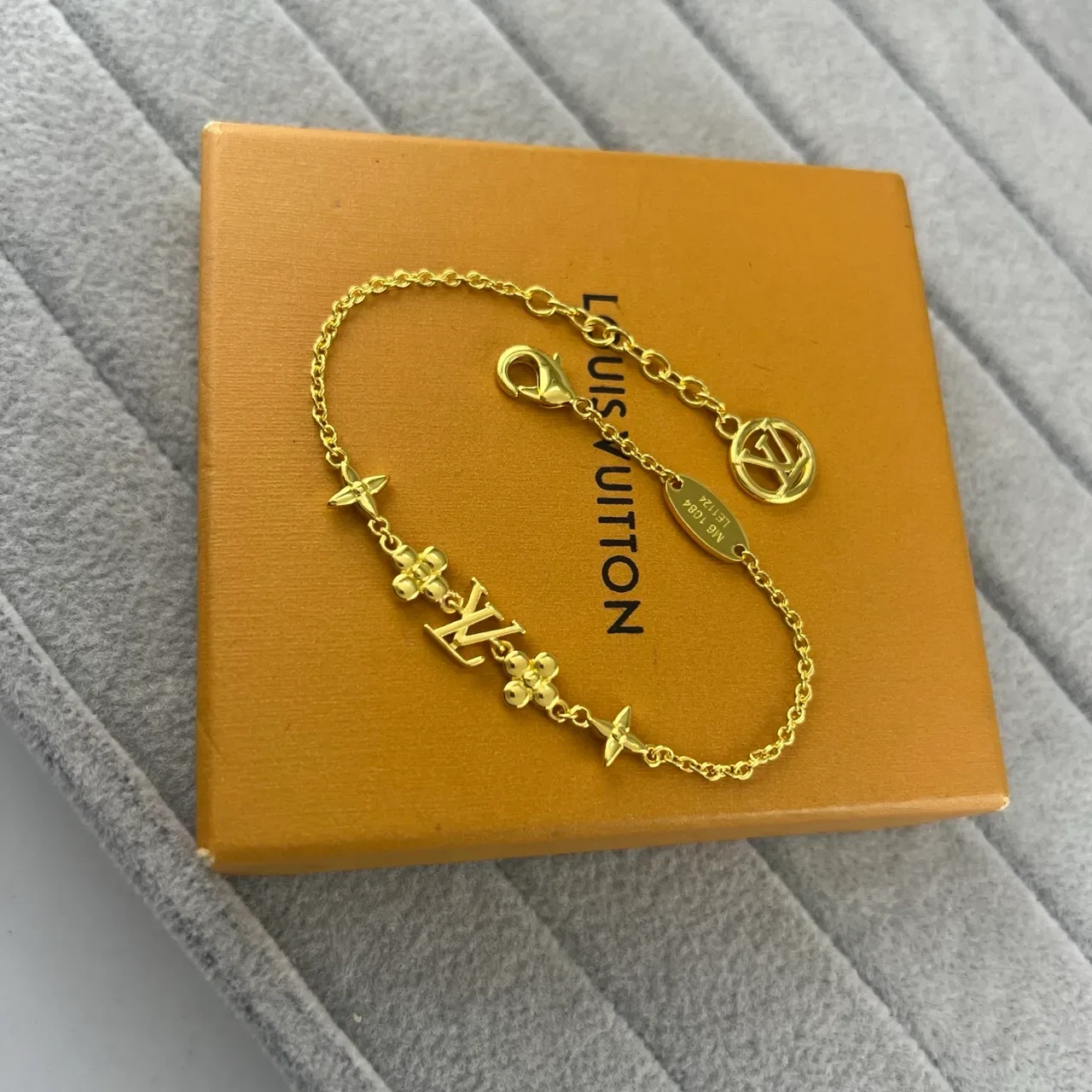 Louis Vuitton Monogram Flowers Gold Silver Chain-Link Bracelet 4
