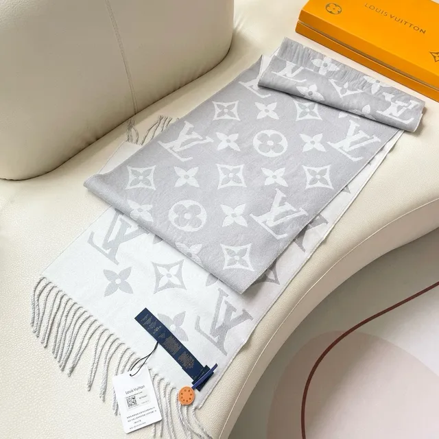 Louis Vuitton Monogram ग्रे सफेद फ्रिंज Cashmere स्कार्फ 6