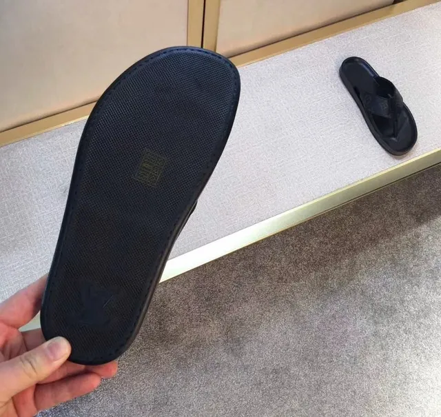 Louis Vuitton Monogram Leather Thong Slipper 5