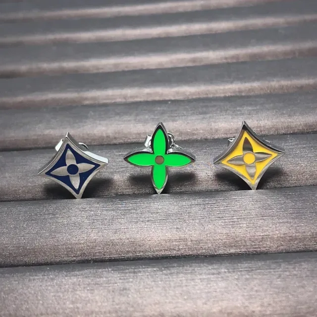 Louis Vuitton Monogram Party Enamel Flower Stud Earrings 5