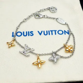 Louis Vuitton Multi Charms زهور ثنائية اللون و Monogram سوار