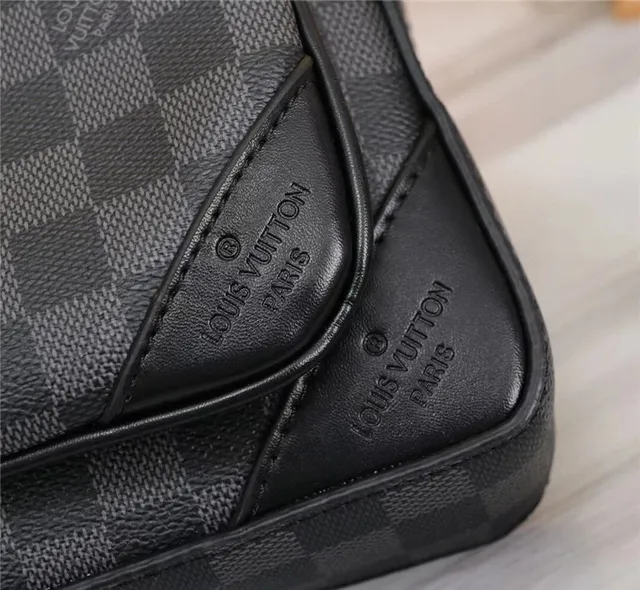 Louis Vuitton Multi Pochette Accessoires Negro Gris Damier Graphite Lona a cuadros Cierre con cremallera Bolso cruzado 9