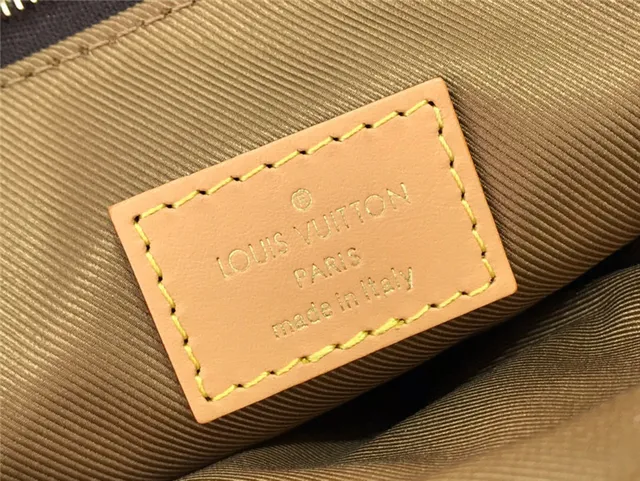 Louis Vuitton Multi Pochette Accessoires Sac à bandoulière marron doré toile monogrammée avec sangle de chaîne 11