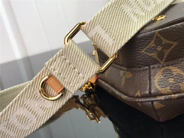 Louis Vuitton Multi Pochette Accessoires Sac à bandoulière marron doré toile monogrammée avec sangle de chaîne 13